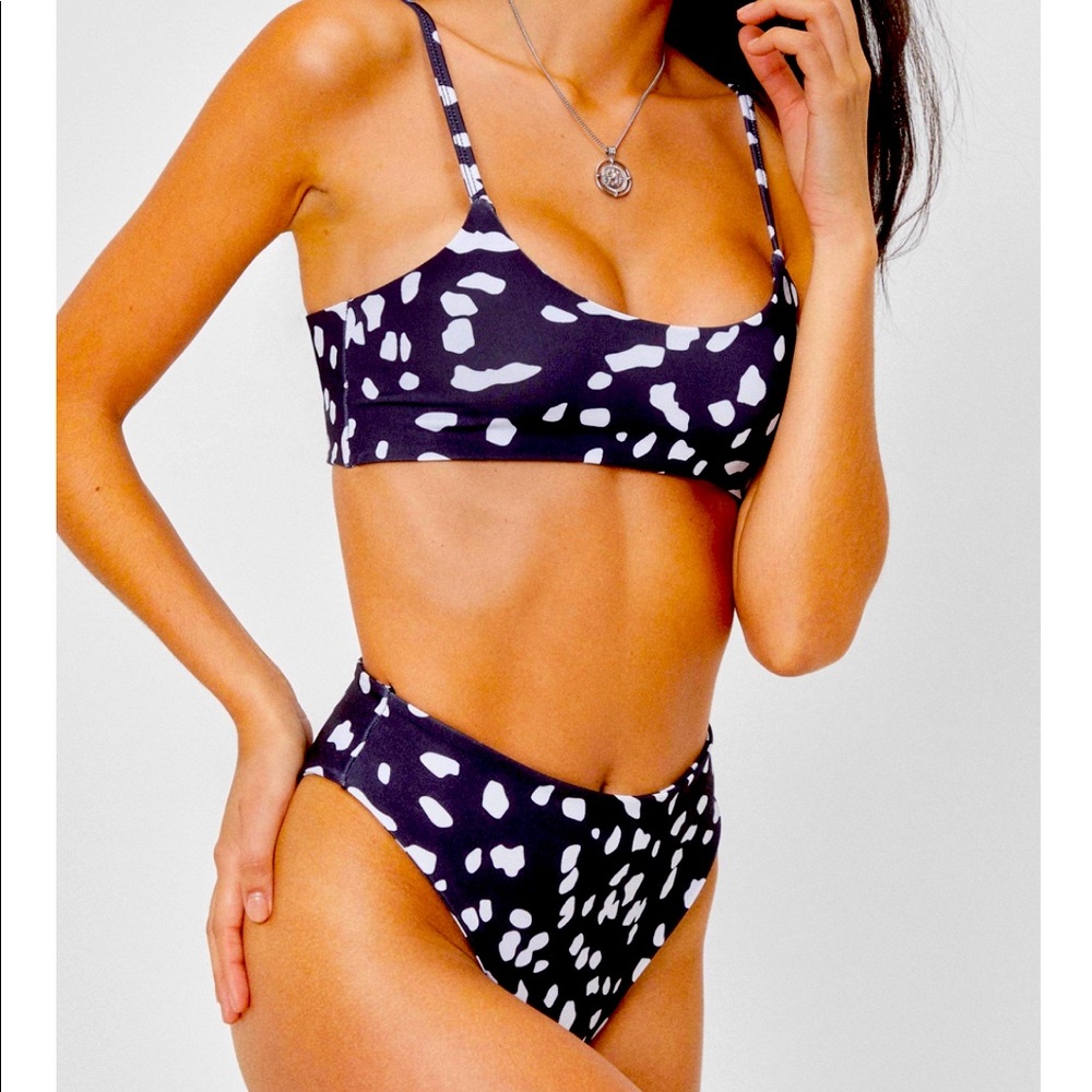 Nasty gal Dalmatian high leg bikini
